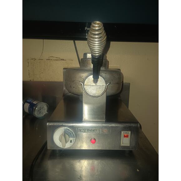 Wells Commercial Waffle Maker #bb6395. Tested Working - Picture 1 of 16